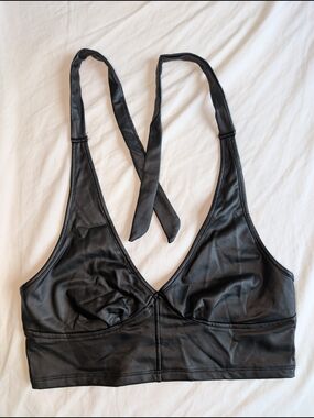 MakeMeChic Faux Leather Halter Top Size Large